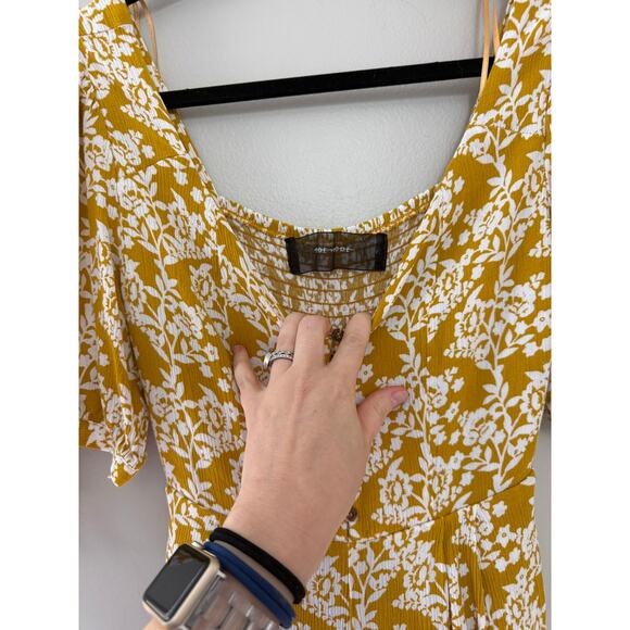 Nordstrom Code x Mode Bohemian Resort‎ Feminine Yellow Floral Smock Jumpsuit S/M - Picture 4 of 8
